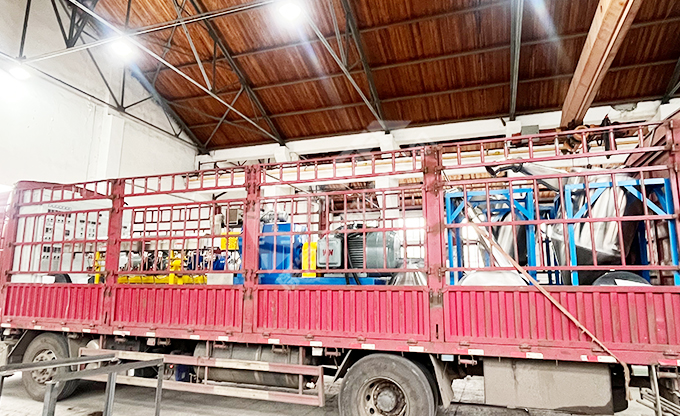 JSH-75/180雙階式造粒機組系列發(fā)貨